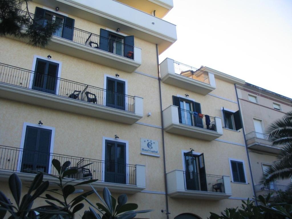 Hotel Capital Cupra Marittima Luaran gambar