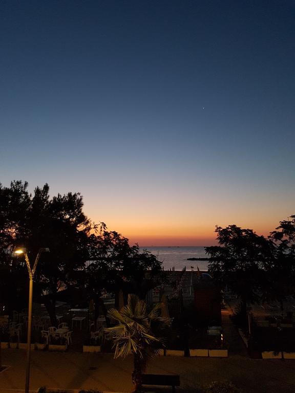 Hotel Capital Cupra Marittima Luaran gambar